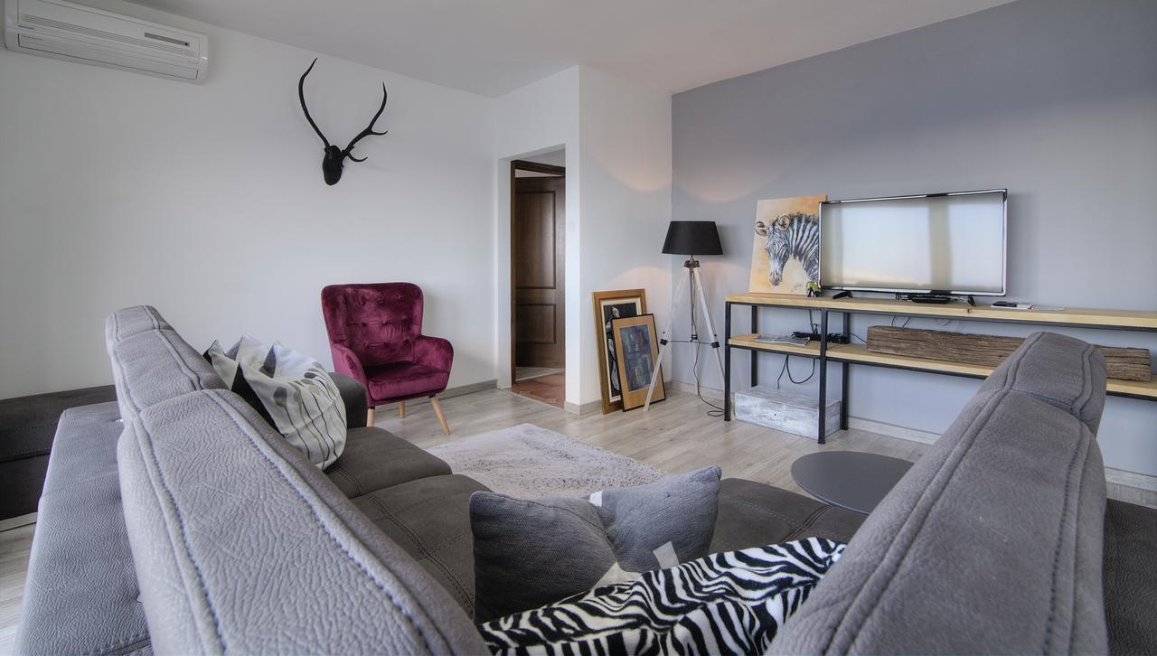 Apartments Lola Senj  Eksteriør bilde