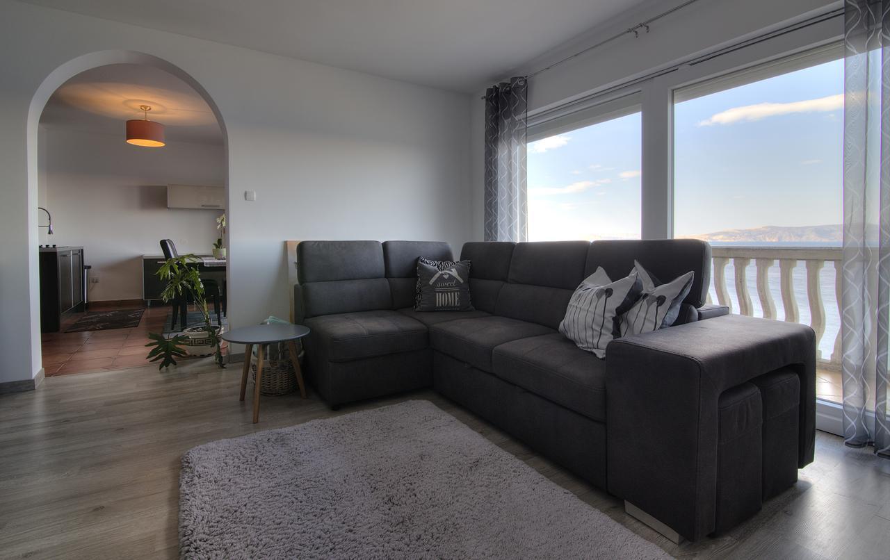 Apartments Lola Senj  Eksteriør bilde